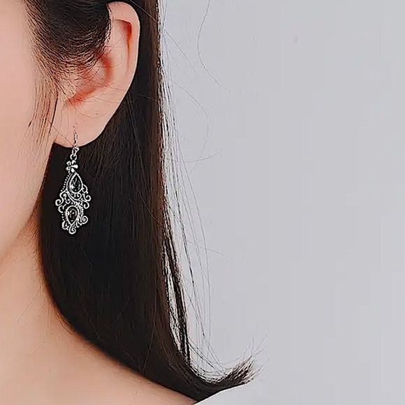 Vintage Blue Amber Crystal Earrings Silver Dangle Handmade - Picture 2 of 6